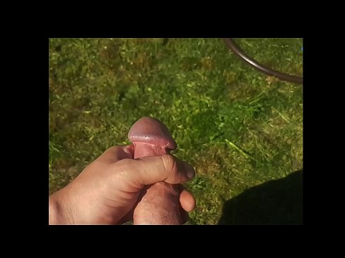 ❤️ Horúca kočka si nechá jebnúť ružovú kundičku a vystrieka sa so squirtom v letnej záhrade ❤️ Super sex na porno sk.teatroporno.ru ❌❤