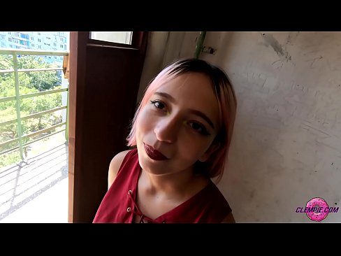❤️ Študentka zmyselne fajčí cudzinca vo vnútrozemí - strieka mu na tvár ❤️ Super sex na porno sk.teatroporno.ru ❌❤